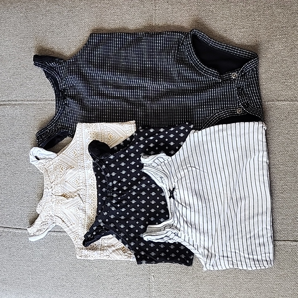 Carter's 9 Month Onsies